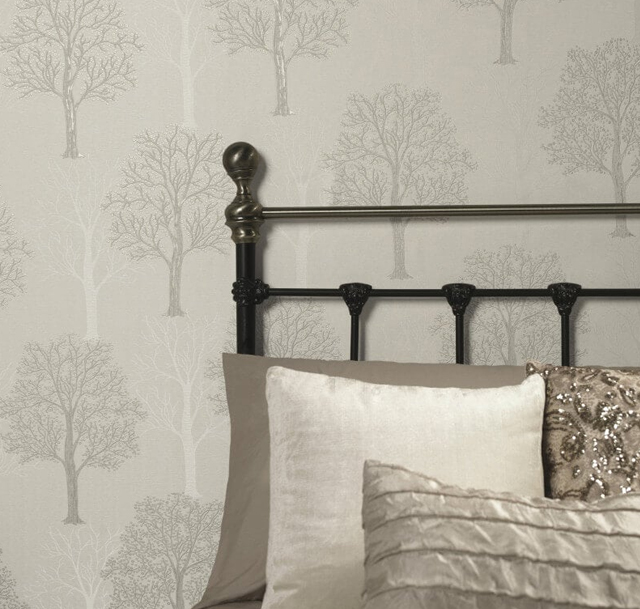 Picture of wallpaper behind a bed in a bedroom
