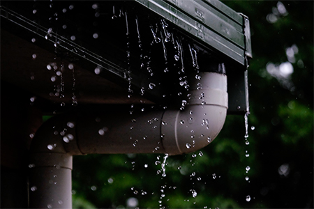 Picture of a gutter in the rain
