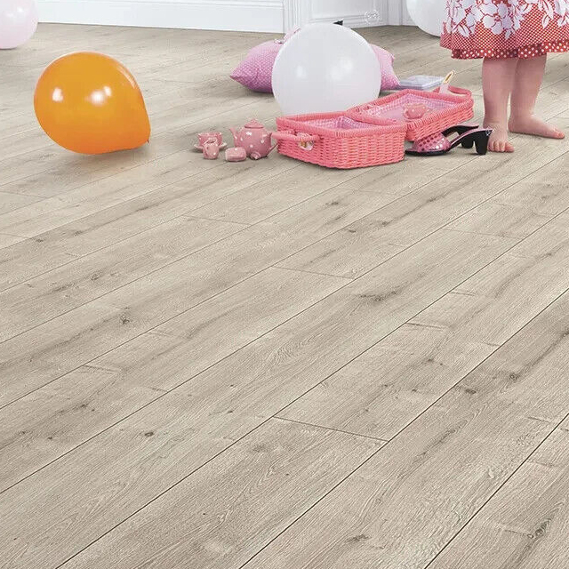 Picture of laminate flooring