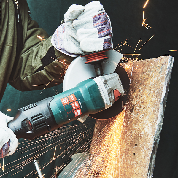 Picture of a angle grinder in use