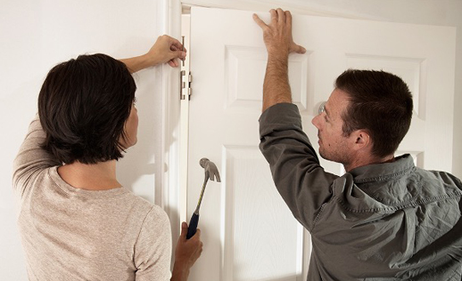 How to Hang a Door? Our Step by Step Guide to Replace Your Doors