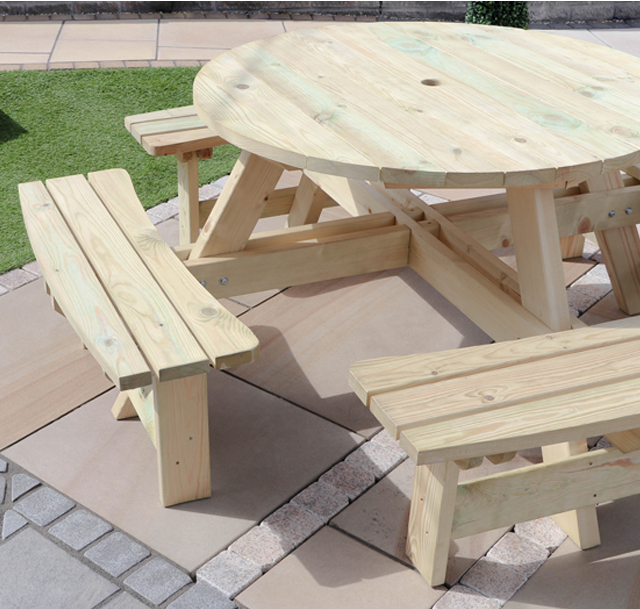 Picture of a 8 seater picnic table