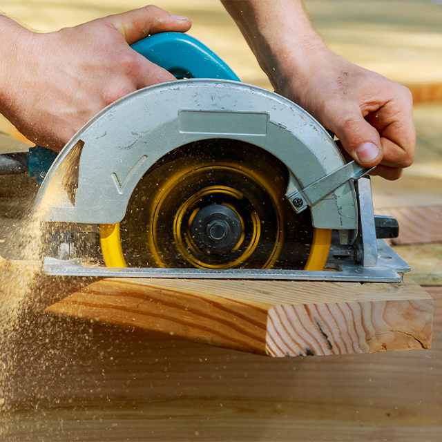 Picture of someone using a circular saw