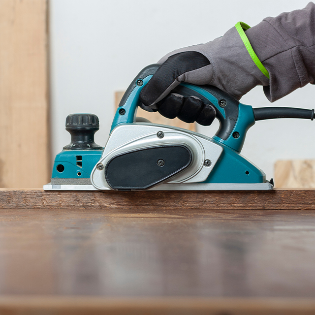 Picture of a sander being used